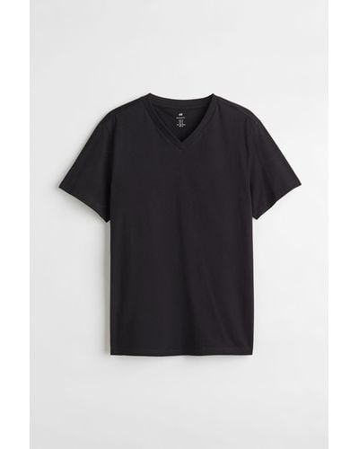 H&M T-Shirt mit V-Ausschnitt in Regular Fit - Schwarz