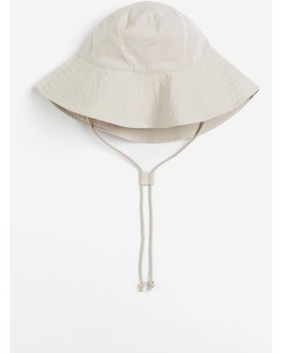 H&M Bucket Hat mit Kinnbändern - Weiß