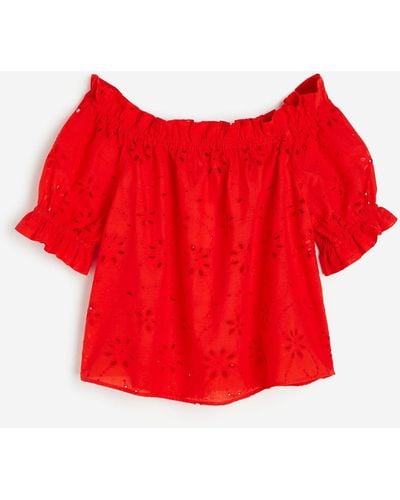 H&M Off-Shoulder-Bluse mit Broderie Anglaise - Rot