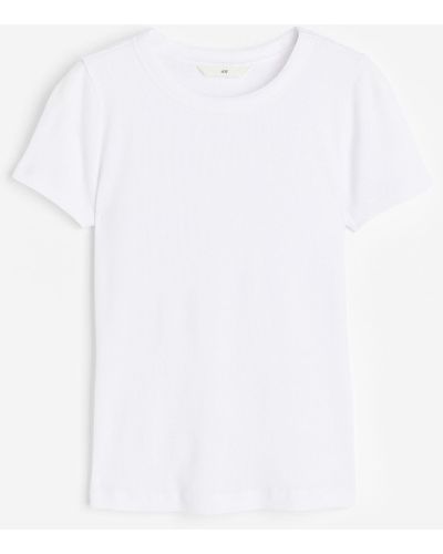 H&M Geripptes T-Shirt aus Modalmix - Weiß