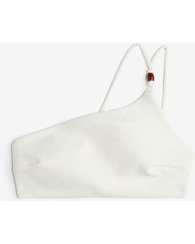 H&M Wattiertes One-Shoulder-Bikinitop - Weiß