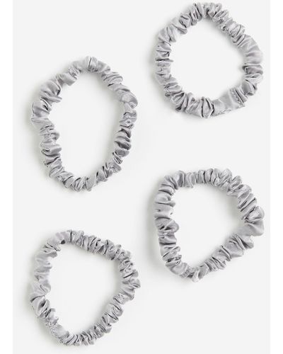 H&M 4er-Pack Scrunchies aus Seide - Weiß