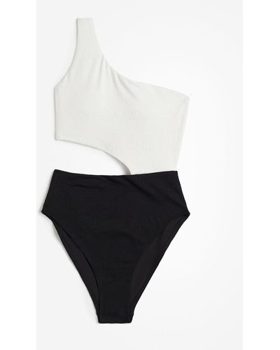 H&M Badeanzug mit wattierten Cups und High Leg - Weiß