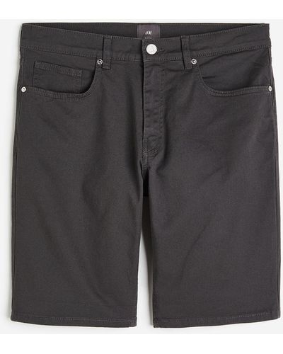 H&M Shorts aus Baumwolltwill Slim Fit - Grau