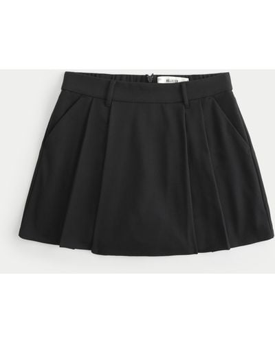 Hollister Pleated Mini Skirt - Black