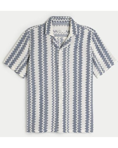 Hollister Short-sleeve Pattern Lace Shirt - Blue