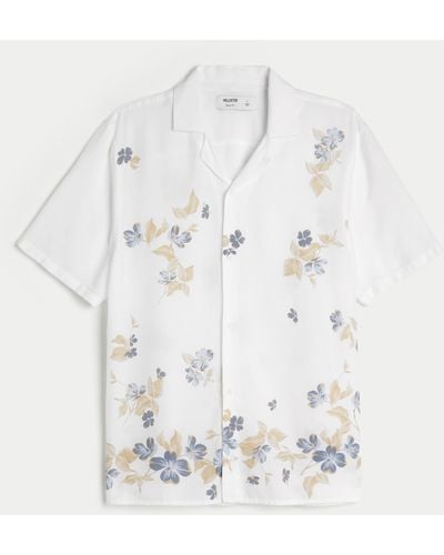 Hollister Kurzärmliges, kastiges Hemd mit Blumenmuster - Weiß