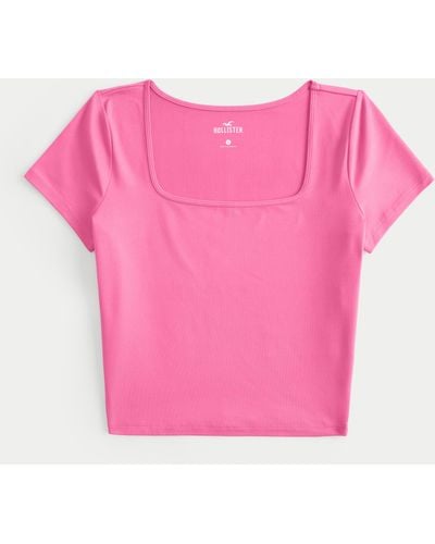 Hollister T-Shirt aus nahtlosem Soft-Stretch-Material mit eckigem Ausschnitt - Pink