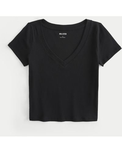 Hollister Geripptes T-Shirt mit V-Ausschnitt - Schwarz