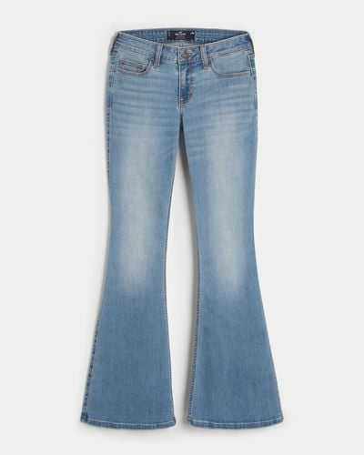 Hollister Low Rise Flare Jeans in mittlerer Waschung - Blau