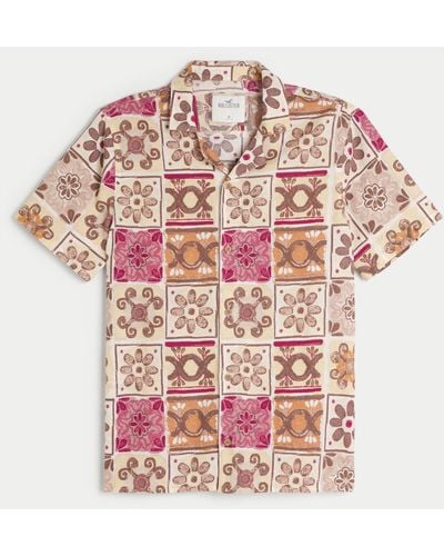 Hollister Short-sleeve Pattern Shirt - Pink