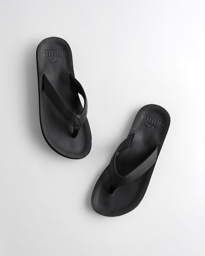 Hollister Faux Leather Flip Flops - Black