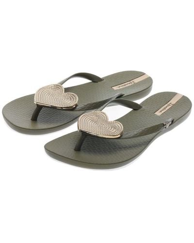 Ipanema Maxi Heart Sandals - Grey
