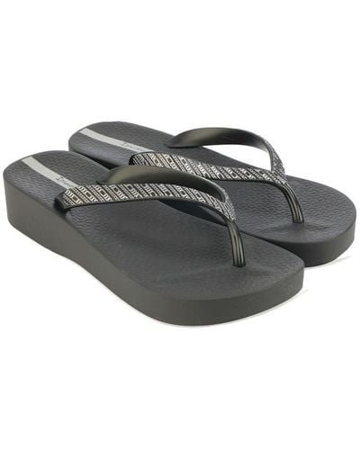 Ipanema Mesh Wedge Links Sandals - Grey