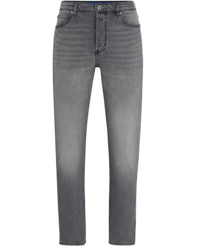 HUGO Graue Tapered-Fit Jeans aus Stretch-Denim