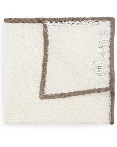 BOSS Einstecktuch aus Seiden-Piqué mit kontrastfarbener Bordüre - Weiß