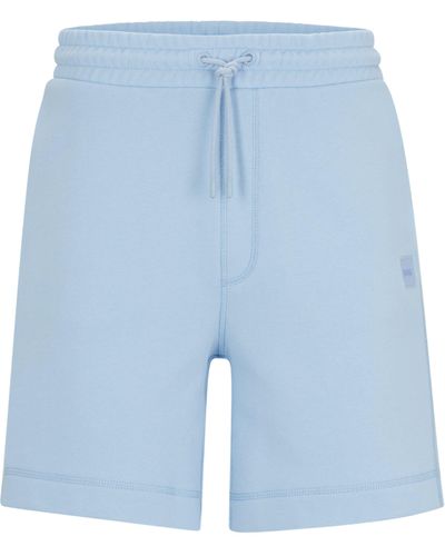 BOSS Regular-Fit Shorts aus Baumwoll-Terry mit Logo-Aufnäher - Blau