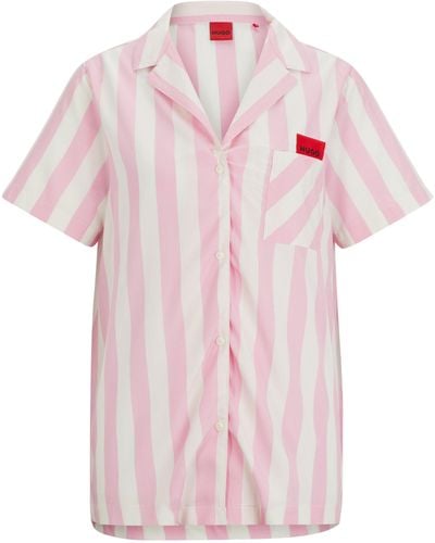 HUGO Gemustertes Pyjama-Hemd mit rotem Logo-Label - Pink