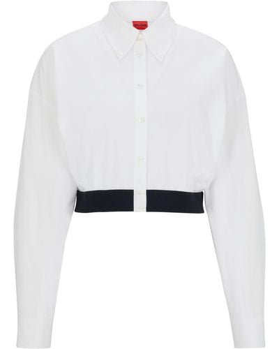 HUGO Relaxed-Fit Bluse mit kontrastfarbenem Logo-Bund - Weiß