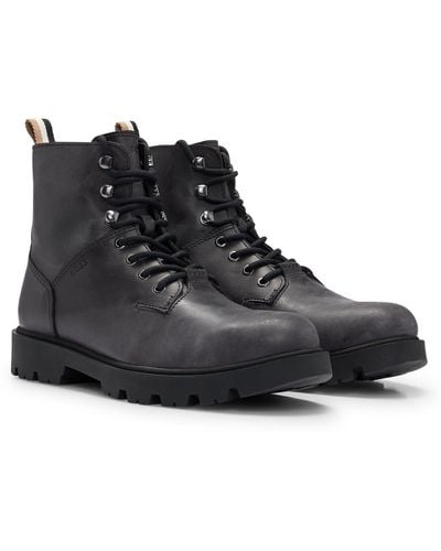 BOSS Half Boots In Pull-up Leather With Emed Logo - Black