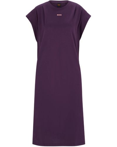 BOSS T-Shirt-Kleid aus Baumwoll-Jersey mit erhabenem Logo - Lila
