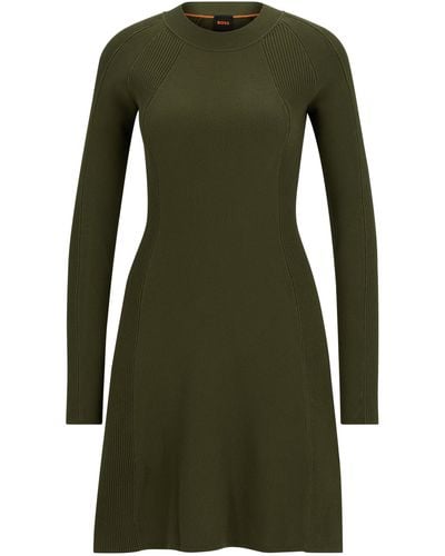 BOSS Slim-Fit Langarm-Kleid mit verschiedenen Strukturen - Grün