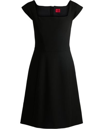 HUGO Kleid aus Stretch-Gewebe mit eckigem Ausschnitt - Schwarz