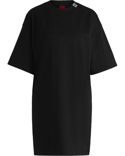HUGO T-Shirt-Kleid aus Baumwoll-Jersey mit Stack-Logo - Schwarz