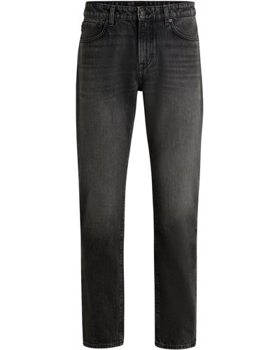 BOSS Schwarze Regular-Fit Jeans aus festem Denim