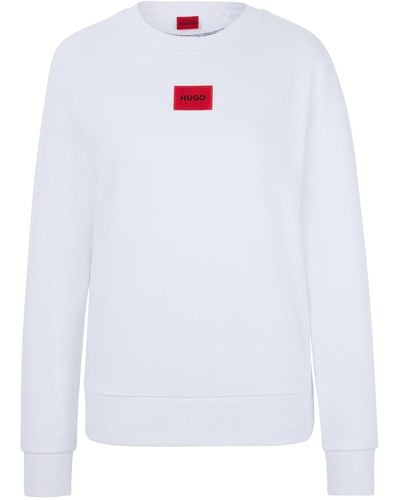 HUGO Regular-Fit Sweatshirt aus Baumwolle mit rotem Logo-Etikett - Weiß