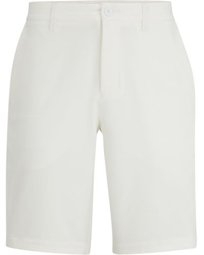 BOSS Slim-Fit Shorts aus bügelleichtem Vier-Wege-Stretch - Weiß