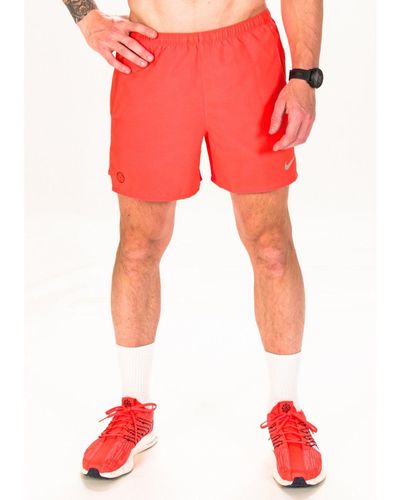 Nike Pantalón corto Dri-Fit Challenger Hakone - Rojo