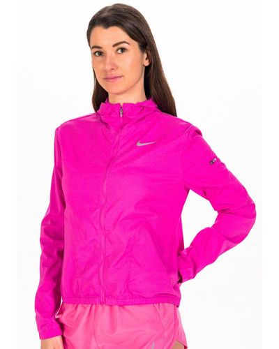 Nike Chaqueta Impossibly Light - Rosa