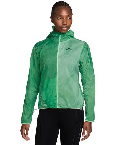 Nike Chaqueta Trail Repel - Verde