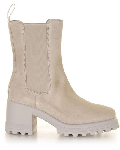 Voile Blanche Suede Ankle Boot And Rubber Sole - White