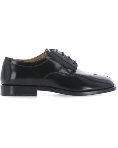Maison Margiela Leather Tabi Laces Up Shoes - Black