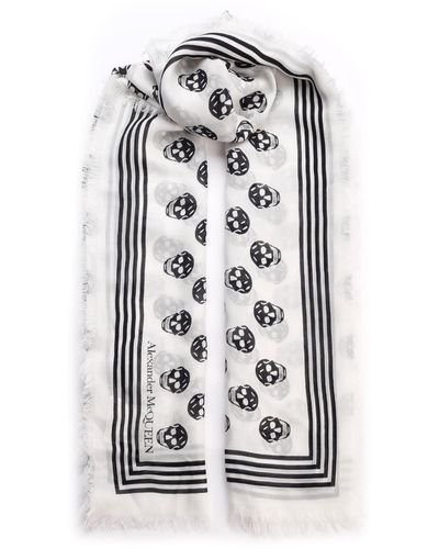 Alexander McQueen White Shawl With Skull Print - Natural