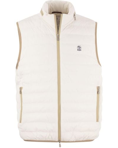 Brunello Cucinelli Sleeveless Down Jacket In Membranated Nylon - White