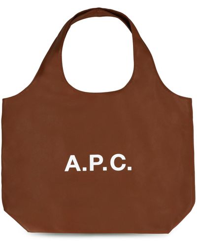 The 3 A.P.C. Bags That Keep On Selling Out - GOXIPGIRL女生｜最受女生歡迎的網上雜誌
