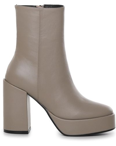 Bibi Lou Leather Boot With Heel - Gray