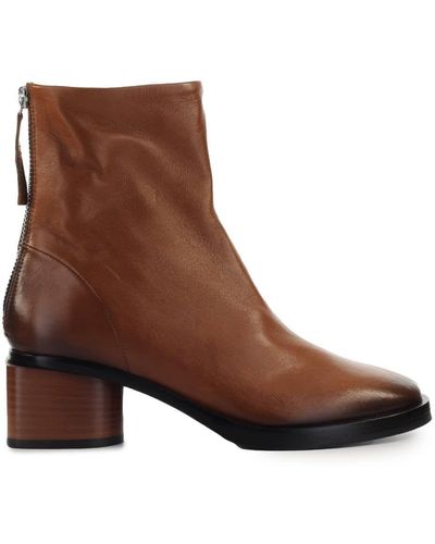 Halmanera Palma Light Brown Leather Heeled Ankle Boot
