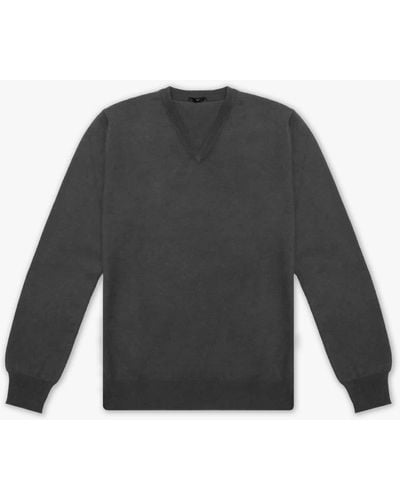 Larusmiani V-Neck Sweater Bachelor Sweater - Gray