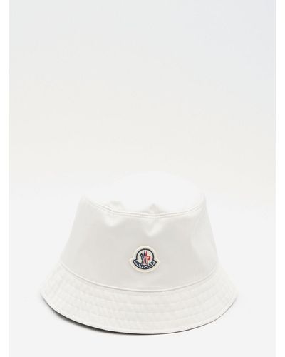 Moncler Bucket Hat With Logo - White