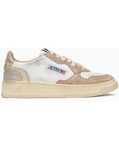 Autry Medalist Low Super Vintage Avlw Trainers Sv36 - Natural