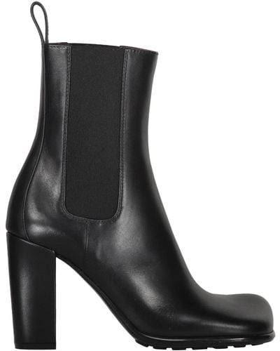 Bottega Veneta Storm Leather Ankle Boots - Black