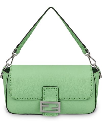 Fendi Baguette Bag With Oversized Topstitching - Green