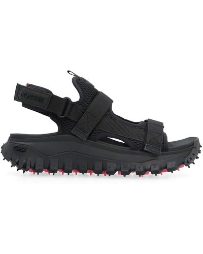 Moncler Trailgrip Vela Flat Sandals - Black