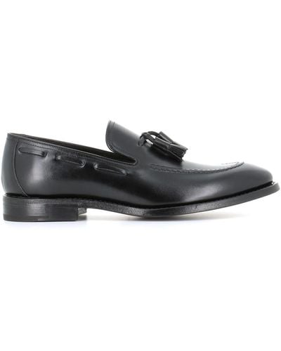 Henderson Tassel Detail Loafers 51405 - Black