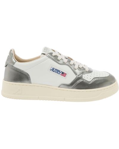 Autry 'Medalist' And Low Top Trainers With Logo Detail In - White