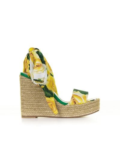 Dolce & Gabbana Flower Patterned Wedge With Ankle Laces - Yellow